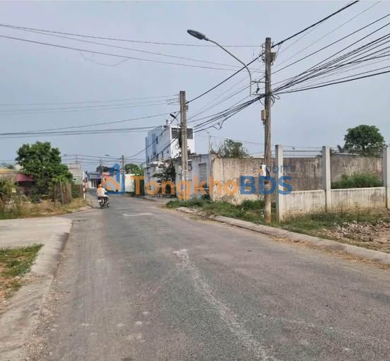 Bán Đất Mặt Tiền Trục Thẳng Nhà Nghỉ 36, Trà Vinh - 100m², 1.6 Tỷ