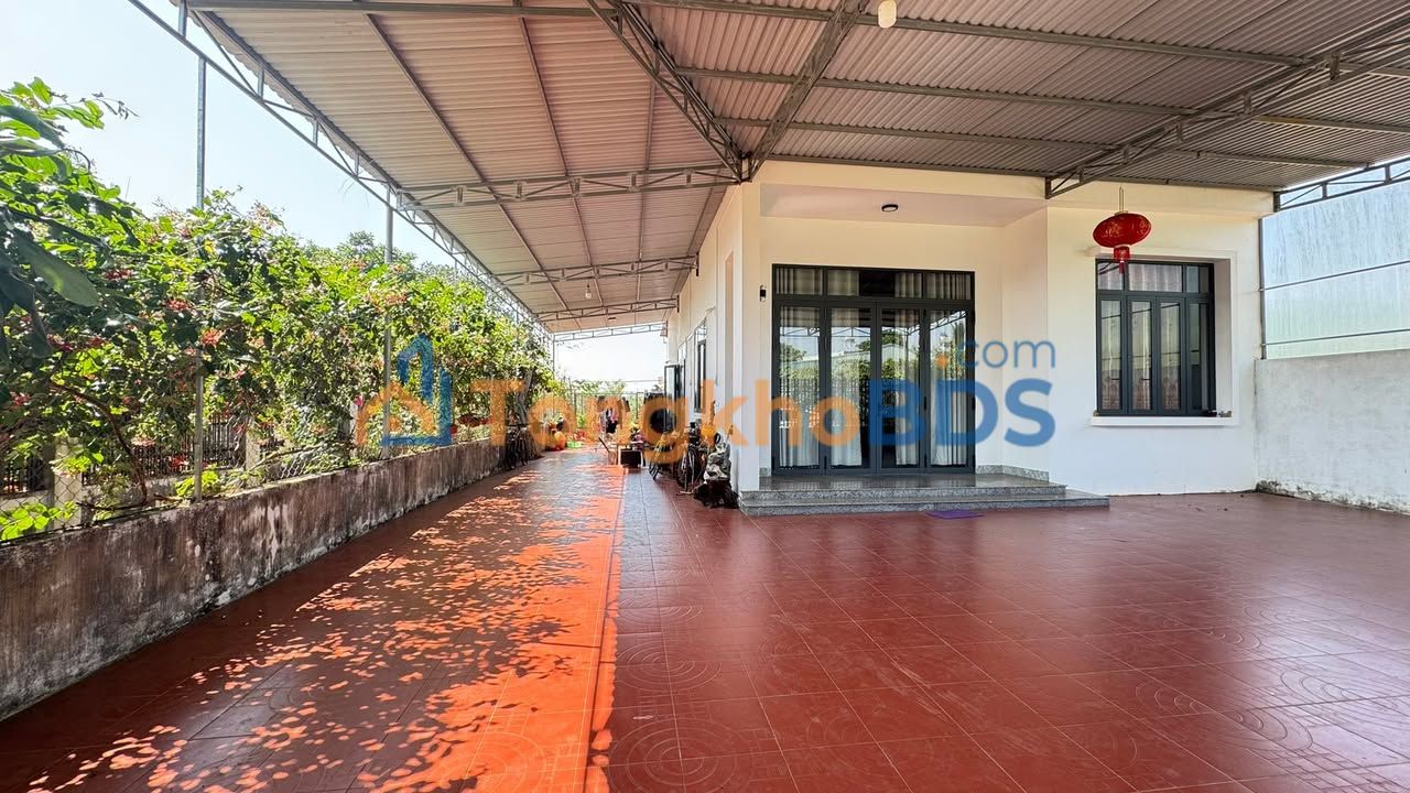 Nhà 337m² Lạc Long Quân, Pleiku - Sẵn Sàng Ở Ngay, Giá 2.7 Tỷ