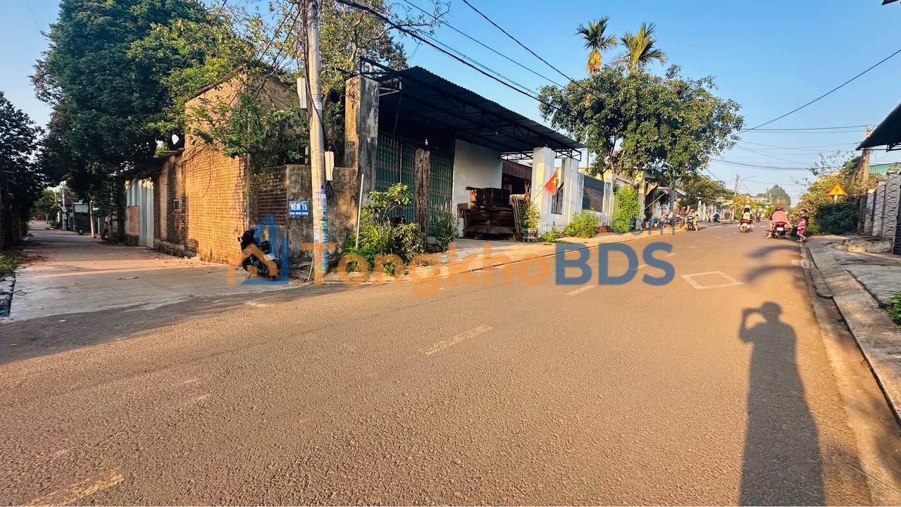 Đất thổ cư 280m² đường Mạc Đăng Dung, Pleiku - Giá 2.5 tỷ, sổ hồng sẵn