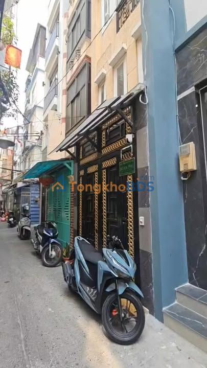 Nhà 4 Tấm Hẻm Rộng 4m P.4 Q.4 - 100m² Sử Dụng, Sẵn Sàng Ở & Kinh Doanh