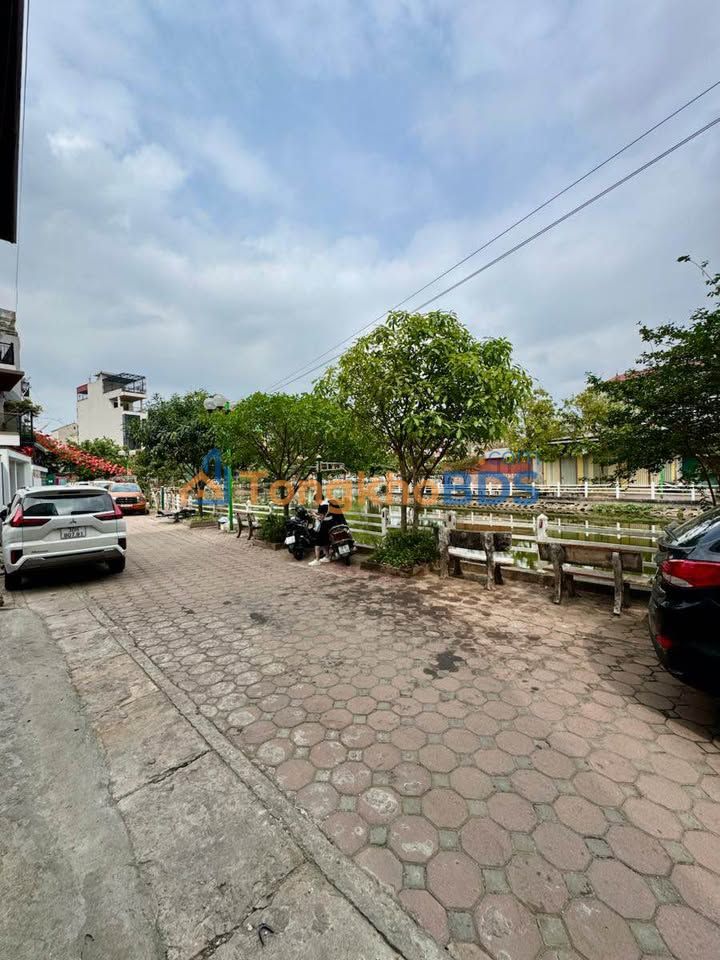 Nhà Mặt Hồ Phúc Lợi 55m² 4T - Ô Tô Tránh, View Thoáng 14 Tỷ