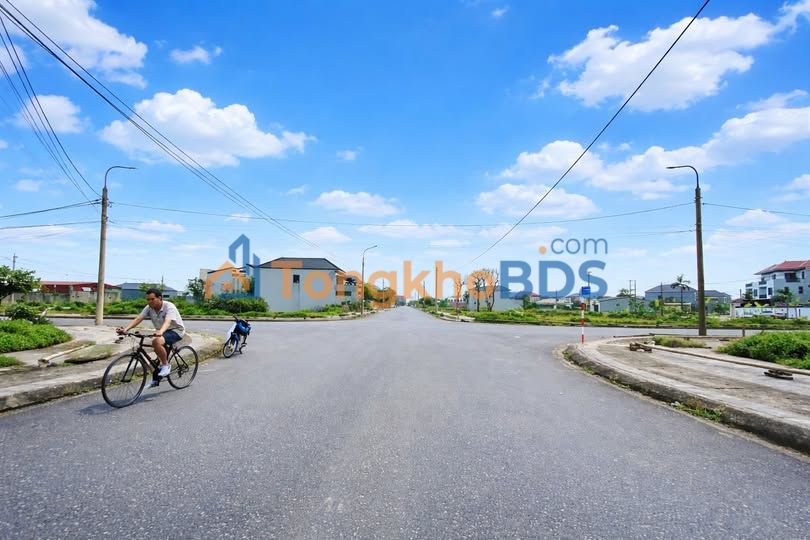 Bán Nhanh 2 Lô Liền Kề QH Nam Nguyễn Du Hà Tĩnh - 150m² Hướng Nam