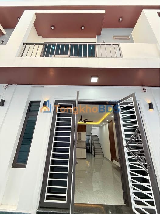 Nhà 2 Tầng 50m² 3 Ngủ Gần Chợ Đặng Cương, Hải Phòng - Sổ Đỏ Chính Chủ