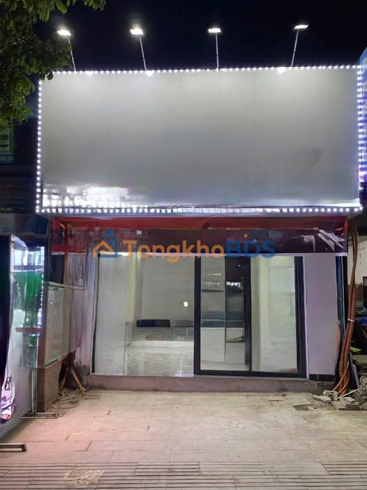 Mặt Bằng Kinh Doanh Nguyễn Tất Thành, Vĩnh Yên - 100m², Mặt Tiền 5m