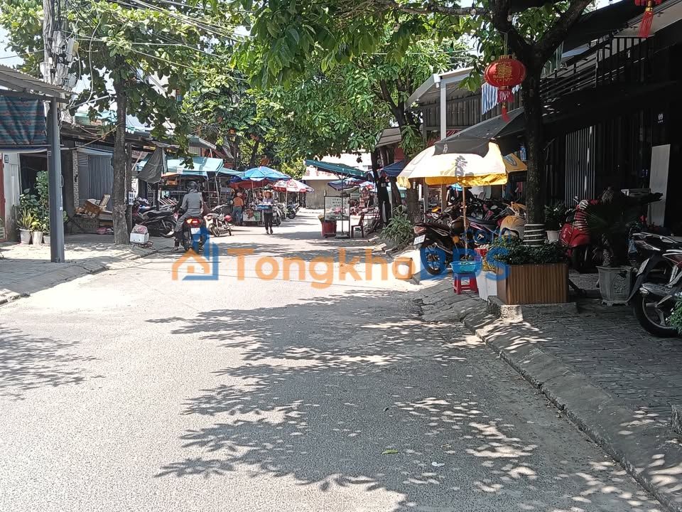 Nhà Mặt Tiền Kinh Doanh Đào Doãn Địch, Đà Nẵng - 100m², 5 Tỷ