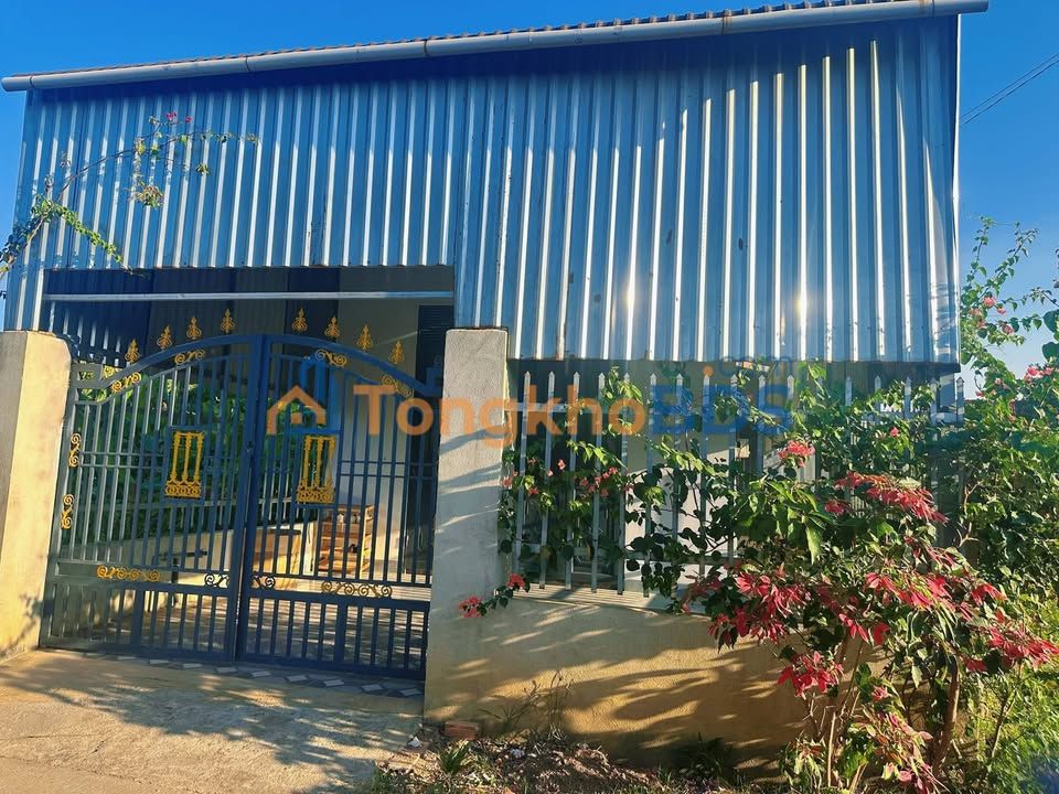 Bán nhà 180m² Krông A Na, Đắk Lắk - Sẵn Sàng Dọn Vào Ở Ngay