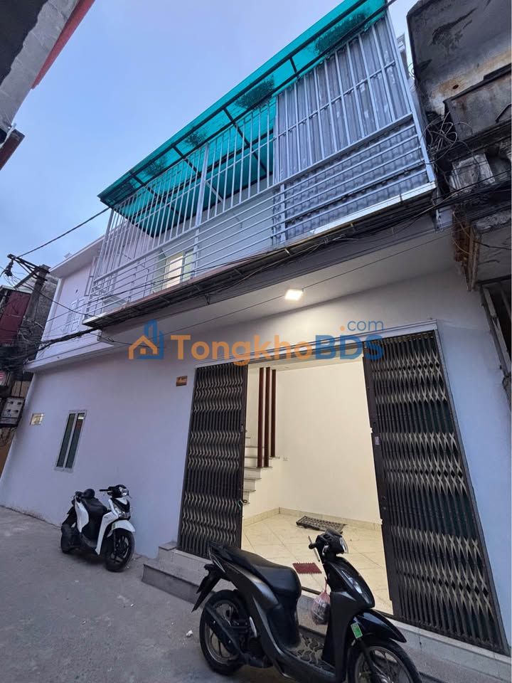 Nhà 2 Tầng Mặt Tiền Rộng 10m Ngõ 163 Trần Huy Liệu, Nam Định - 1.65 Tỷ