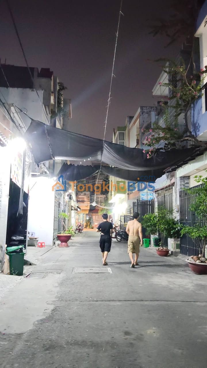 Nhà Mặt Tiền Bình Tân 60m² 3 Lầu - Giá Ngộp Bán Gấp