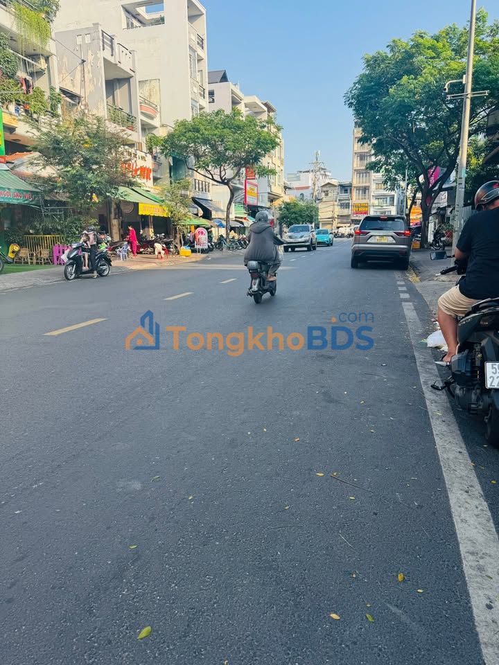 Nhà 4 Tầng Hẻm Xe Hơi Nguyễn Văn Của, Quận 8 - 45m² Giá 7 Tỷ