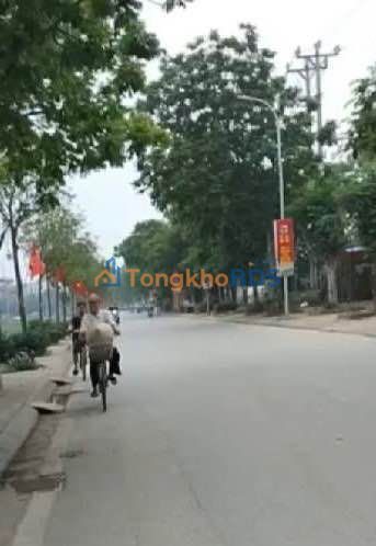 Bán Đất Tặng Nhà Cấp 4 - Quỳnh Đô, Thanh Trì 28m² - 1.6 Tỷ