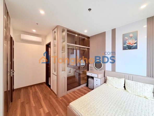 Bán Căn 2PN Vinhomes Ocean Park 63m² - Full Nội Thất Cao Cấp