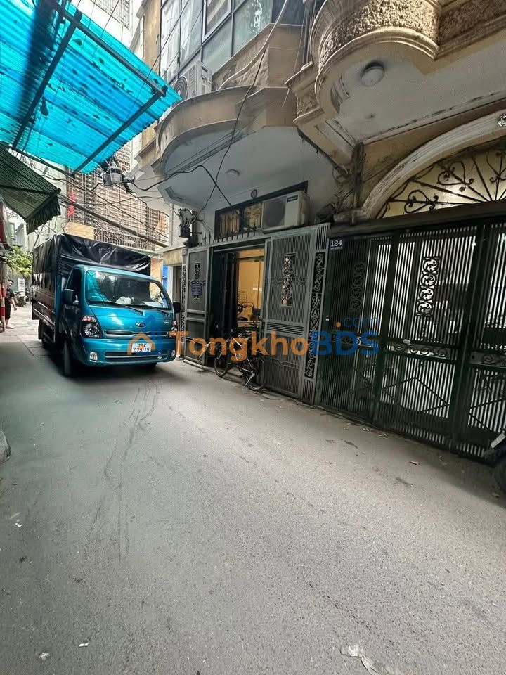 Nhà Chính Chủ Cắt Lỗ Sâu 500 Triệu - Ngoại Giao Đoàn, 40m² x 5 Tầng - Ô Tô Đỗ Cửa