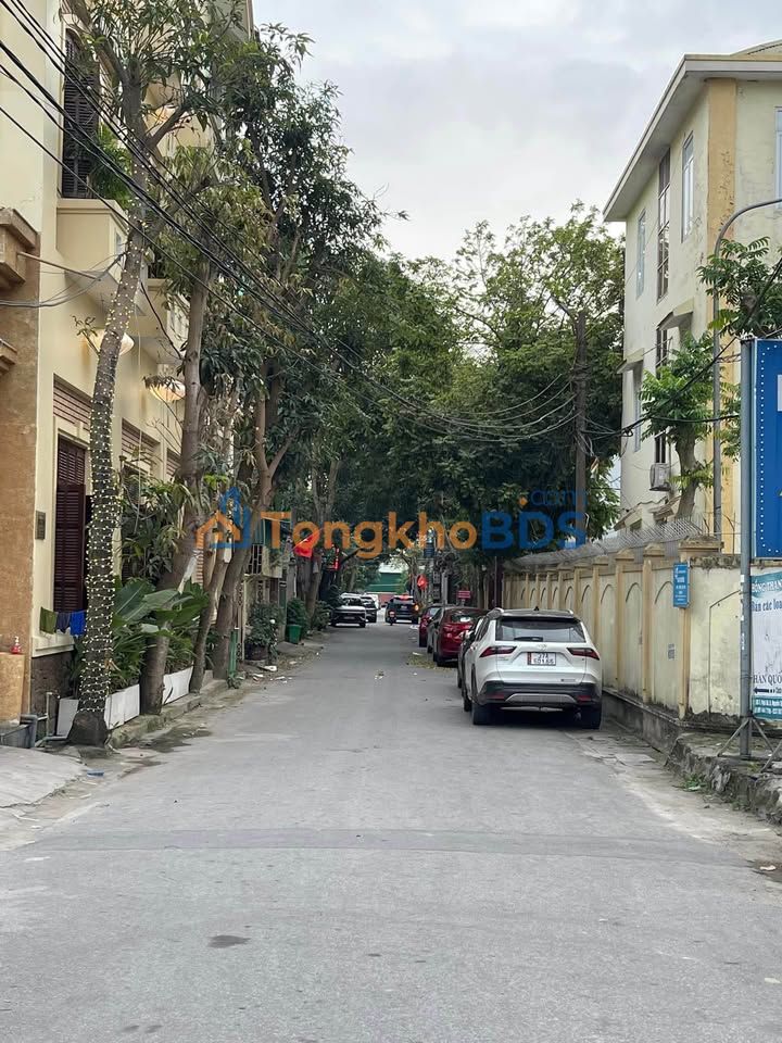 Đất Vàng Nguyễn Sỹ Sách, Vinh 96m² - Đường 8m, Hướng Tây, Sẵn Sổ