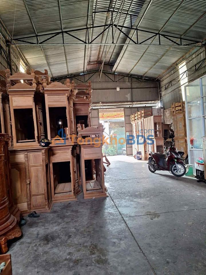 Bán Kho Xưởng 300m² Phường Hố Nai, Biên Hòa - Sổ Riêng, Giá 3.4 Tỷ