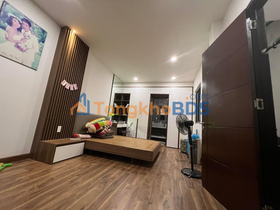 Cho thuê nhà 1 Trệt 1 Lầu, Sân thượng - Hẻm 212 Nguyễn Oanh, P17 Gò Vấp - 12 Triệu/Tháng