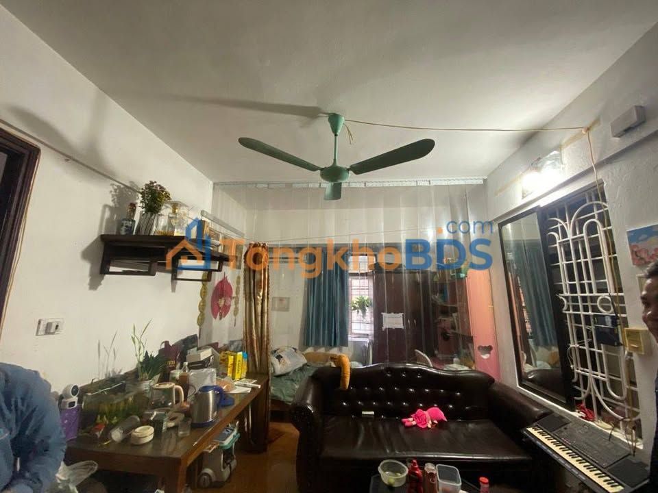 Chung cư CT1 Định Công 68m² - 2PN Giá 4.95 Tỷ - Sổ Đỏ Chính Chủ