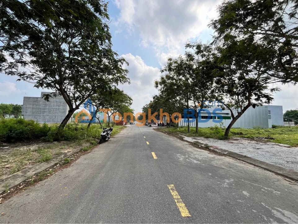 Đất nền KĐT Số 3, Đà Nẵng - 302m² Hướng Tây Bắc, Giá 4.95 tỷ/lô