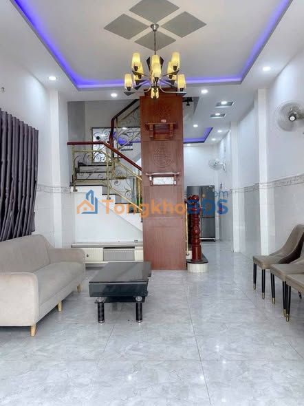 Nhà Hẻm Xe Hơi Bình Tân 48m² - 2PN, 2 Tỷ - Gần Chợ, Sổ Hồng