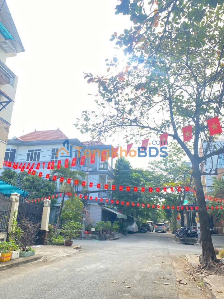 Biệt Thự 129m² Khu Bên Sông Gigamall - Hẻm 10m, 16 Tỷ TL