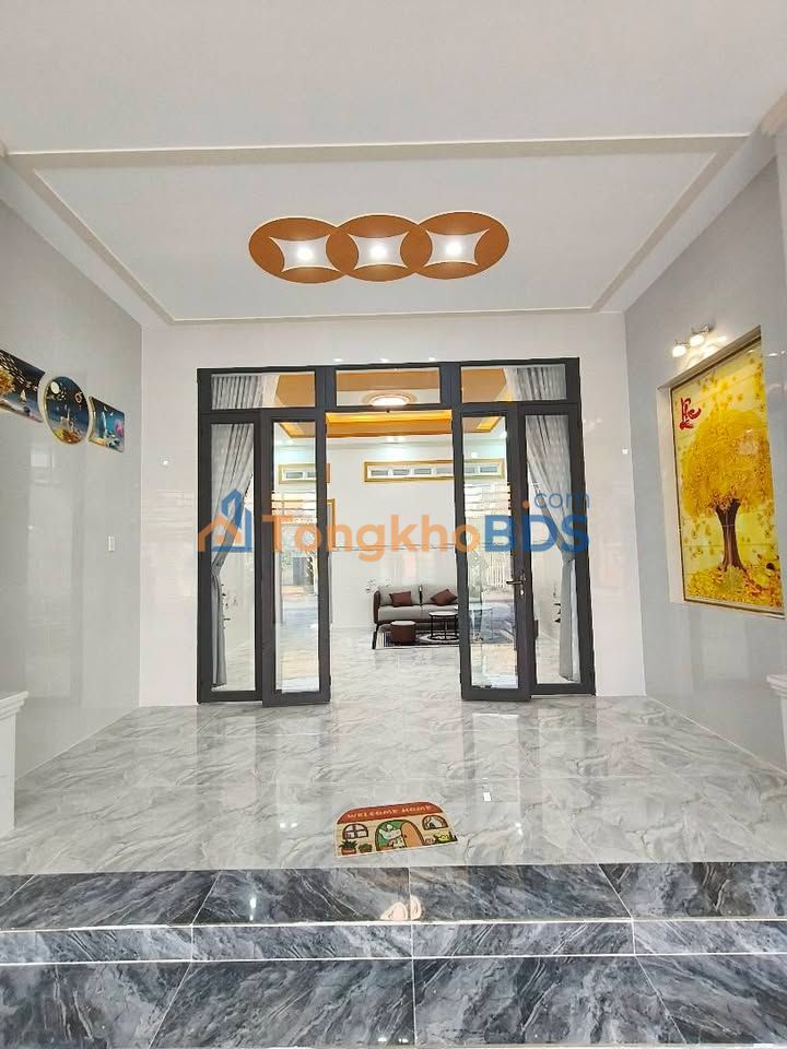 Nhà 140m² Phường Long Hoa, Tây Ninh - Sổ Đỏ Đầy Đủ, Giá 1.39 Tỷ