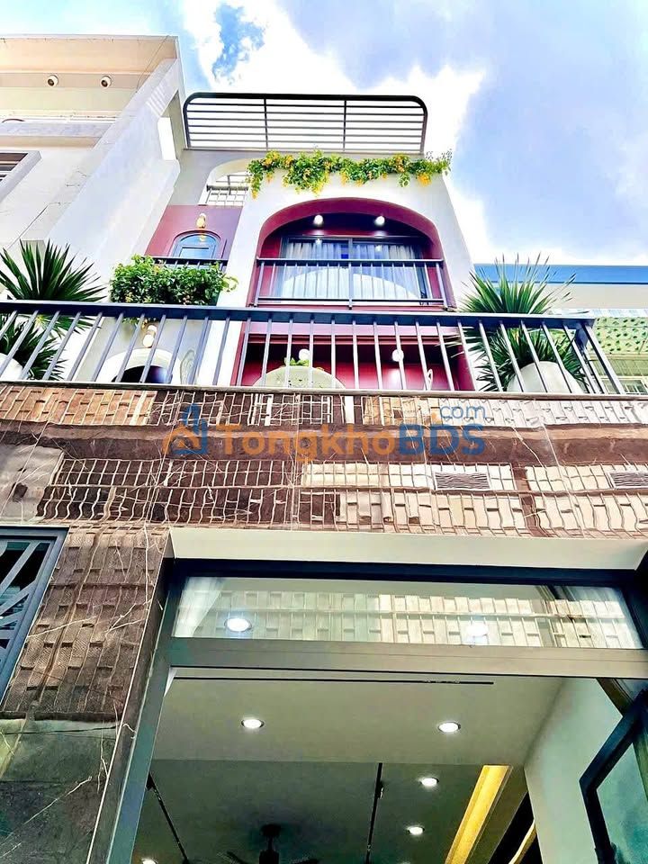 Nhà Gò Vấp 54.8m² - 4PN, Sổ Hồng Riêng, Giá 8.25 Tỷ