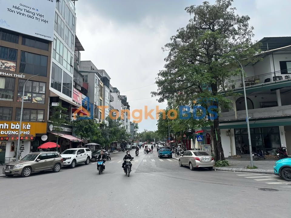 Mặt phố Lạc Long Quân 50m² - Tòa nhà 7 tầng thang máy - 33 tỷ