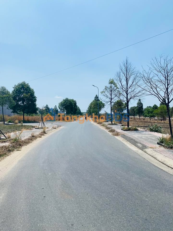 Bán Đất 100m² Full Thổ Cư, Ngay TĐC Tân Phước, TP.HCM - Giá 1.65 Tỷ