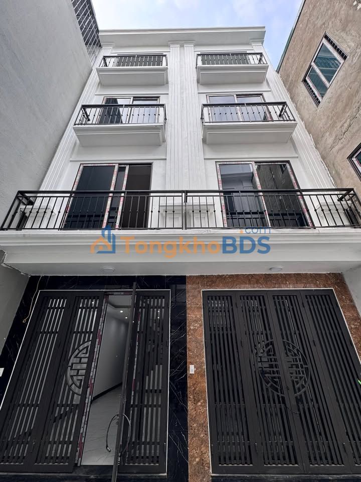 Bán Nhà 4 Tầng La Phù, Hoài Đức - 42m², 5 Tỷ - Gần Chợ Trung Tâm