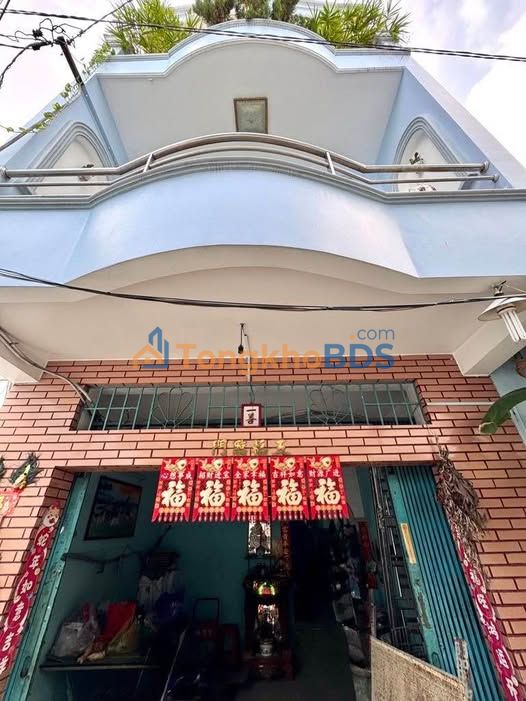 Nhà 110m² Quận 6 - Ngang 8m, Sổ Vuông, Giá 6.x Tỷ