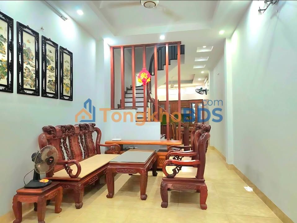 Nhà 48m² Định Công - 2 Thoáng, Giá Tốt, Ở Ngay
