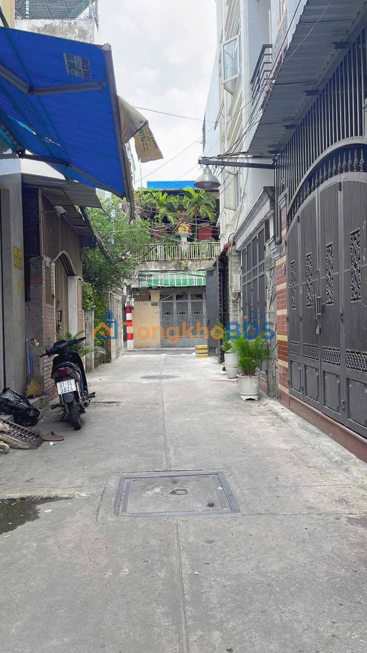 Nhà 3 Tầng Hẻm Xe Tải Thông Lạc Long Quân, Tân Bình - 44m² Giá 7.8 Tỷ