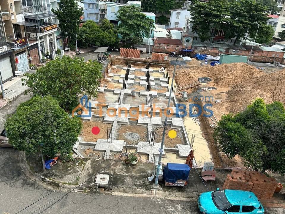 Nhà Mặt Tiền Kinh Doanh Đường Số 447, Quận 9 Cũ - 71.1m², Lô Góc, Sẵn Móng Cọc