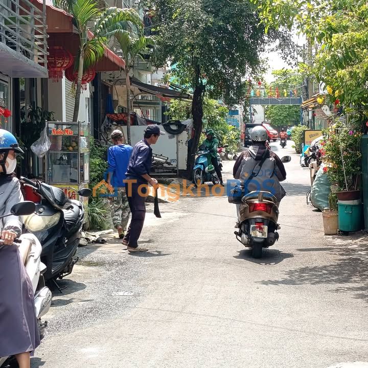 Nhà hẻm xe hơi 6m Phan Văn Trị, Gò Vấp - 60m² giá 8.x tỷ