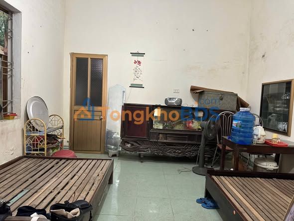 Nhà 40m² có sân vườn, giá 2.5 triệu/tháng tại Hưng Nguyên