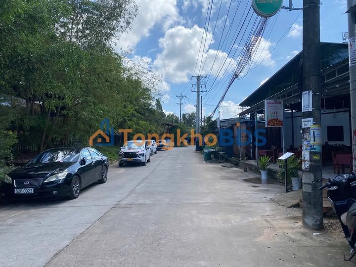 Đất nền Phú Quốc 150m² hướng biển, sổ hồng lâu dài - Giá 1.7 tỷ