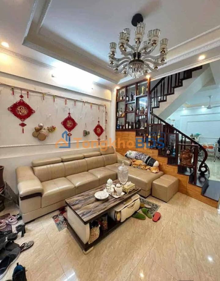 Nhà Phân Lô Ô Tô 45m² 5 Tầng Văn Quán, Hà Đông - 9.4 Tỷ