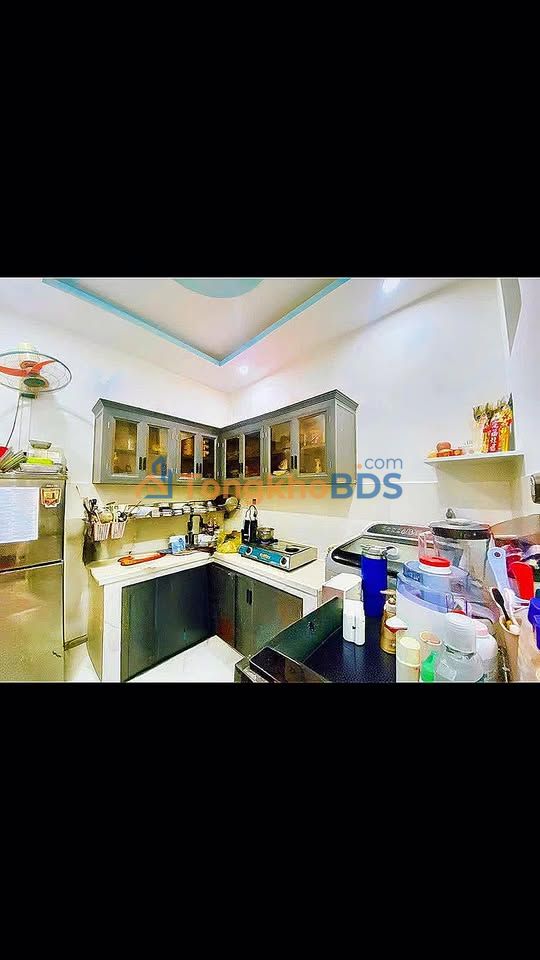 Nhà đẹp Quận 11, 2PN, 25.65m², 3.3 tỷ - Sẵn sàng vào ở ngay!