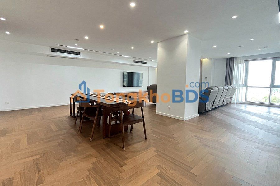 Căn hộ góc Ciputra 182m² - View công viên 65ha, sẵn sàng đón chủ mới