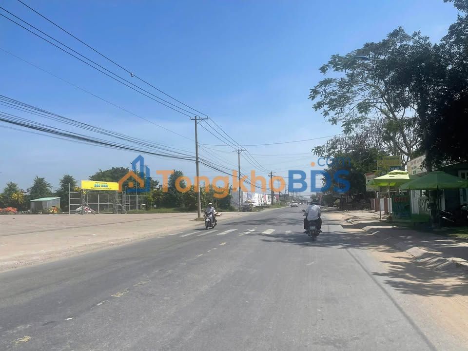 Nhà Mặt Tiền TL 816 Bến Lức 5.5x21m - Kinh Doanh Đắc Lợi