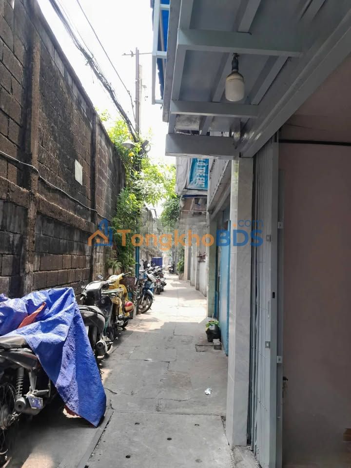 Cho thuê nhà 50m² Quận 3 - 3PN, hẻm xe hơi, 8.5 triệu/tháng