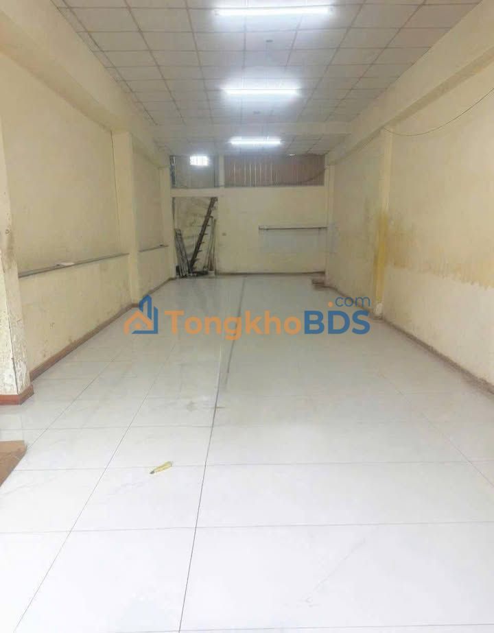 Xưởng Sản Xuất 100m² Đường Xe Tải Bà Điểm - Giá 8 Triệu/Tháng