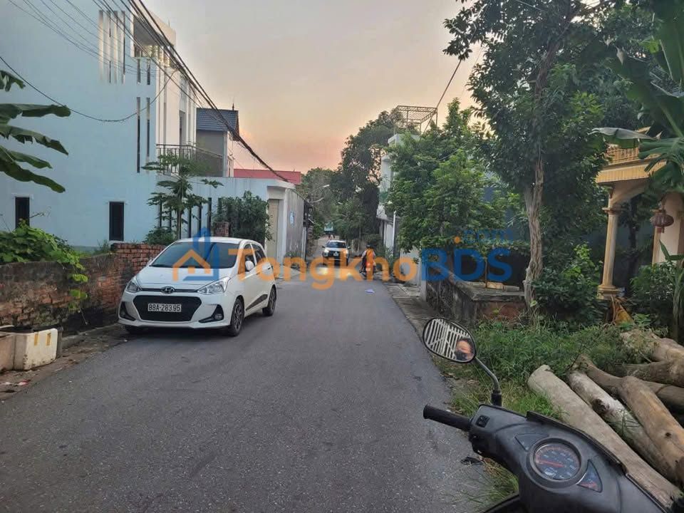 Đất Vàng 96m² Mặt Tiền Hà Nhậm Đại, Vĩnh Yên - Kinh Doanh Đắc Lợi