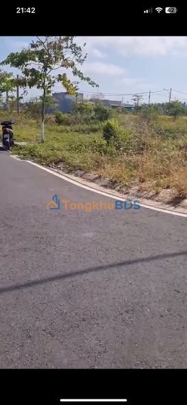 Đất Nền 195m² Mặt Tiền Gốc Công Viên, Giồng Trôm, Bến Tre - Sổ Hồng Sẵn Sàng