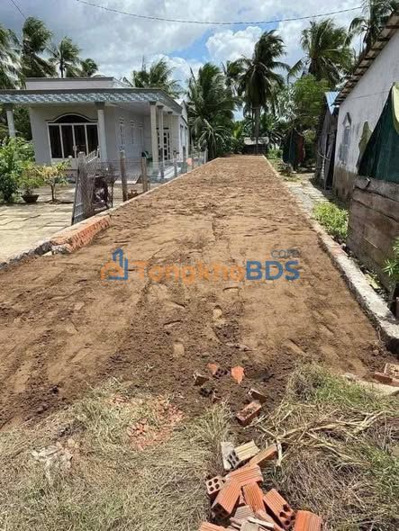 Bán đất mặt tiền QL57B, Bến Tre - 250m² thổ cư, giá 1.3 tỷ