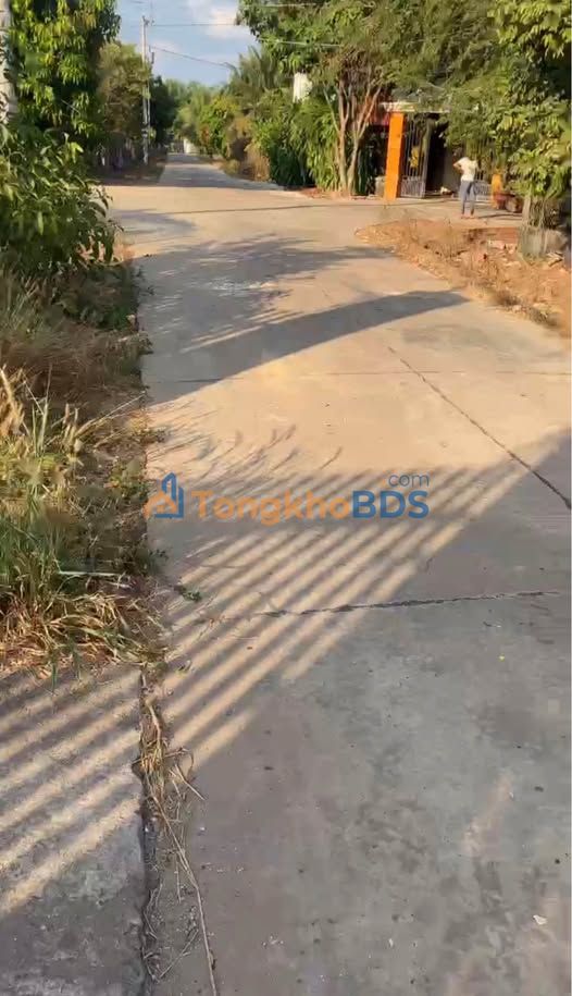 Bán Đất 924m² Tân Hà, Tân Châu, Tây Ninh - 2 Mặt Tiền Đường Bê Tông