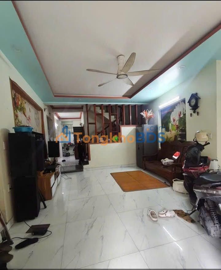 Nhà Phố 76m² Hải Phòng - Ô Tô Vào Nhà, Sổ Đỏ Nở Hậu Giá 4.5 Tỷ