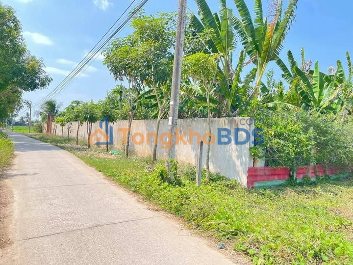 Bán Đất Nền Sóc Trăng 300m² Đường Lộ Kênh 19/5 - Giá Tốt