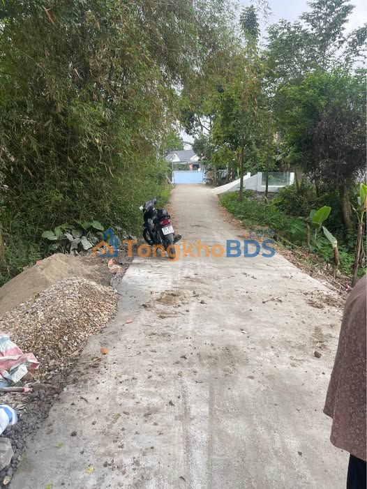 Bán đất Tuyên Quang 188.8m² - Sổ đỏ chính chủ, giá 2.4 tỷ