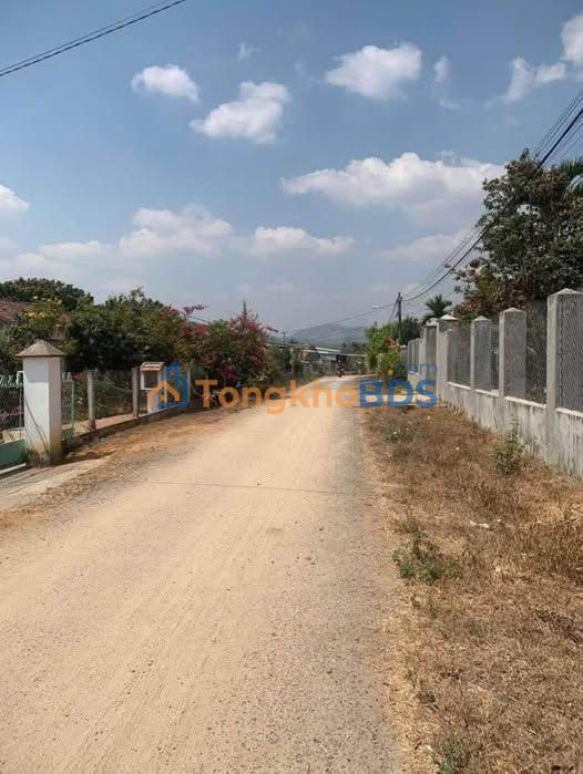 Đất thổ cư 270m² Kroong, Kon Tum - Sổ đỏ sẵn sàng giao dịch