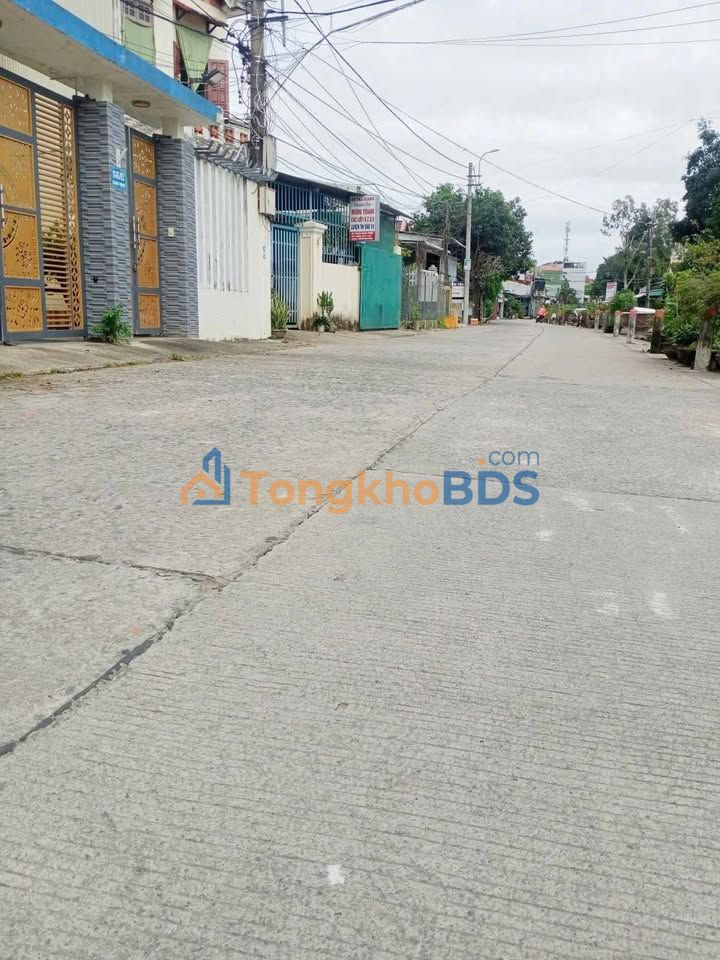 Đất nền 65m² Quang Trung, Đức Phổ - Hướng Đông Giá 990 triệu